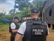 Policiais civis cumprem mandado de prisão e de busca e apreensão em Guaratuba