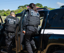 PCPR prende quatro suspeitos de tráfico de drogas em Andirá