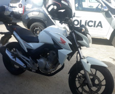 PCPR prende homem e recupera motocicleta furtada em Pinhais