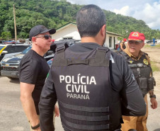 Com abordagens, forças policiais promovem primeira ação do Verão Maior Paraná