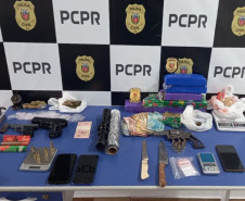 PCPR prende três pessoas em flagrante por tráfico de drogas e posse ilegal de arma de fogo em Nova Aurora