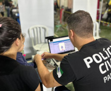 PCPR na Comunidade leva serviços de polícia judiciária para população da Ilha do Mel e Campo Magro