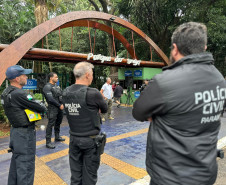 PCPR leva orientações sobre o Maio Amarelo para a população de Curitiba e Maringá