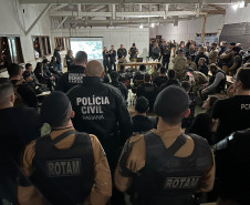 PCPR e PMPR prendem 95 pessoas em megaoperação contra o tráfico de drogas em Palmas