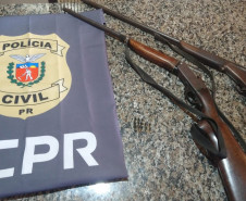 PCPR prende dois homens por posse ilegal de arma de fogo em Irati