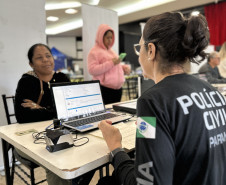 PCPR na Comunidade leva serviços de polícia judiciária para população de Castro e Douradina