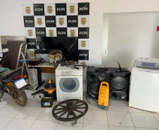 PCPR prende três pessoas por tráfico, receptação e associação criminosa nos Campos Gerais