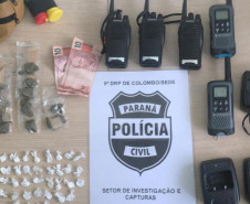PCPR prende dois suspeitos em ação de combate ao tráfico de drogas na RMC