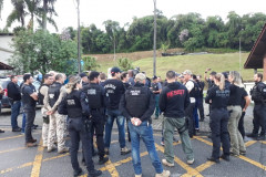 Policiais fazem reunião de trabalho para operação em Paranaguá
