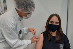 Mais de 700 policiais civis já foram imunizados no Paraná