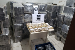 PCPR apreende 2 toneladas de maconha e milhares de munições do crime organizado