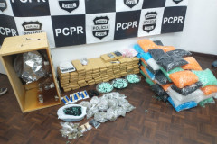 PCPR desmantela central de distribuição de drogas e prende duas mulheres na RMC