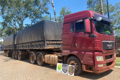 OPERAÇÃO HÓRUS: PCPR, PMPR e PF apreendem caminhão com 1,2 mil caixas de cigarros em Pérola 