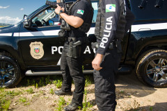 PCPR e Polícia Militar Rodoviária apreendem 1,4 toneladas de maconha e prendem homem em Iguaraçu 