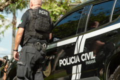 PCPR prende suspeita por estelionato, organização criminosa e falsificação de documentos em Curitiba
