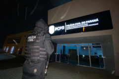 PCPR e PMPR prendem cinco pessoas por tráfico de drogas em Almirante Tamandaré