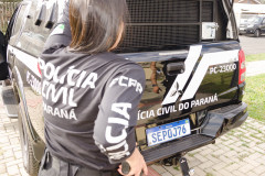 PCPR prende mulher por furto e associação criminosa em Curitiba
