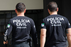    PCPR prende homem por armazenamento de pornografia infantojuvenil em Curitiba  