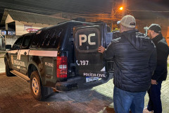 PCPR e PMPR prendem foragidos por diversos crimes em Pontal do Paraná