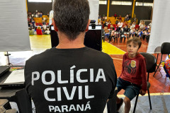 PCPR na Comunidade leva serviços de polícia judiciária e exposições para mais de 1,2 mil pessoas em Tijucas do Sul e Uraí