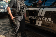 PCPR e PMPR prendem homem em flagrante por tráfico de drogas em Cidade Gaúcha