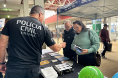 PCPR na Comunidade leva serviços de polícia judiciária para população de Castro e Douradina