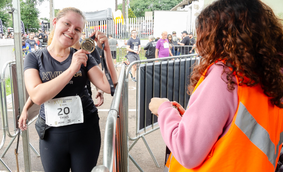 Mais de mil pessoas participam da 17ª Corrida da PCPR