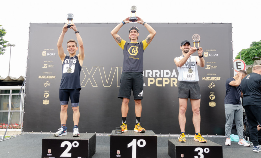 Mais de mil pessoas participam da 17ª Corrida da PCPR