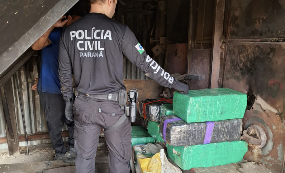 PCPR, PMPR e Guarda Municipal incineram quatro toneladas de drogas em Irati