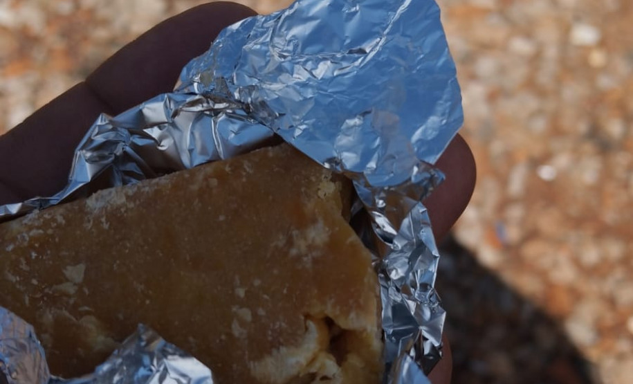 PCPR e PMPR prendem homem em flagrante por tráfico de drogas em Cascavel