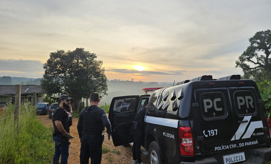 PCPR prende três pessoas por tráfico, receptação e associação criminosa nos Campos Gerais