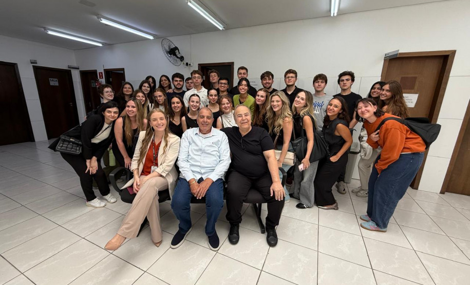 PCPR recebe alunos de Direito para visita técnica na Central de Flagrantes