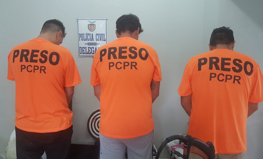 PCPR prende em flagrante trio por roubo, quadrilha e sequestro na RMC